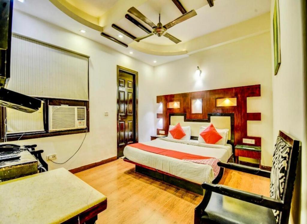 Hotel Asko International-Karol Bagh Дели Экстерьер фото