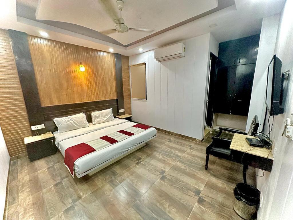 Hotel Asko International-Karol Bagh Дели Экстерьер фото